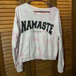 Freeze “Namaste Away” Cropped Crewneck